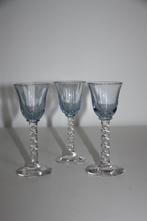 Blauwe blefeld gedraaide steel kristallen borrel glas * 3 st, Enlèvement ou Envoi