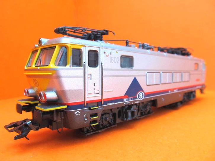 Märklin 33631 - Loco Série 16 pub - SNCB - delta - DIGITAL, Hobby & Loisirs créatifs, Trains miniatures | HO, Comme neuf, Locomotive