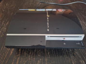 Playstation 3 + 2 controllers + vele spelletjes + toebehoren beschikbaar voor biedingen