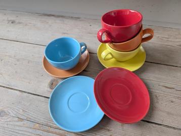 Koffiekopjes met bordjes, Uni, Poterie, Comme neuf, Enlèvement