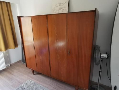 Vintage kleerkast, Huis en Inrichting, Kasten | Kleerkasten, Zo goed als nieuw, Ophalen