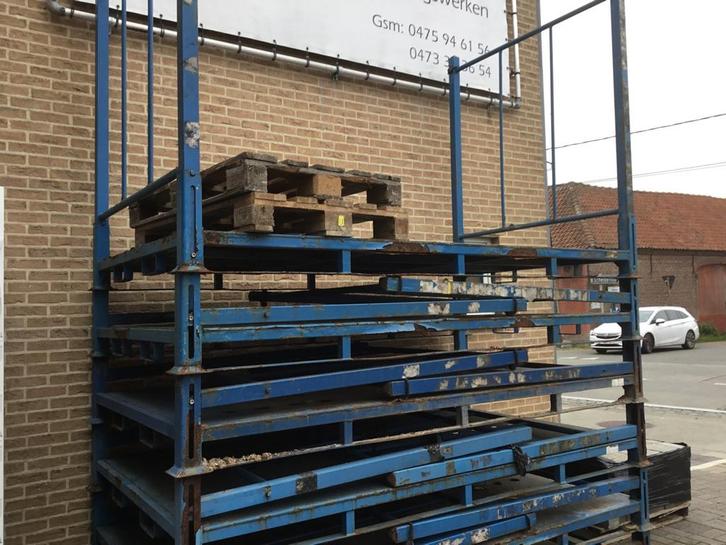 Stapelpallet, Zakelijke goederen, Kantoor en Winkelinrichting | Magazijn, Stelling en Opslag, Ophalen