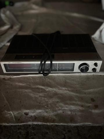 Klokradio beschikbaar voor biedingen