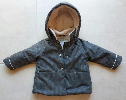 Beau manteau automne-hiver 18 mois (80 cm), Enfants & Bébés, Vêtements de bébé | Taille 80, Utilisé, Garçon ou Fille, Manteau