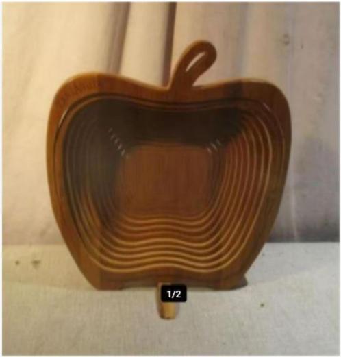 Hele Speciale Houten Appel in reepjes gesneden, Antiek en Kunst, Kunst | Beelden en Houtsnijwerken, Ophalen of Verzenden