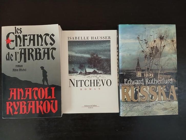 Set van 3 romans over Russen en Rusland, Boeken, Romans, Zo goed als nieuw, Ophalen