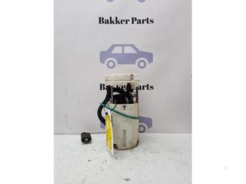 Benzinepomp van een Renault Laguna beschikbaar voor biedingen