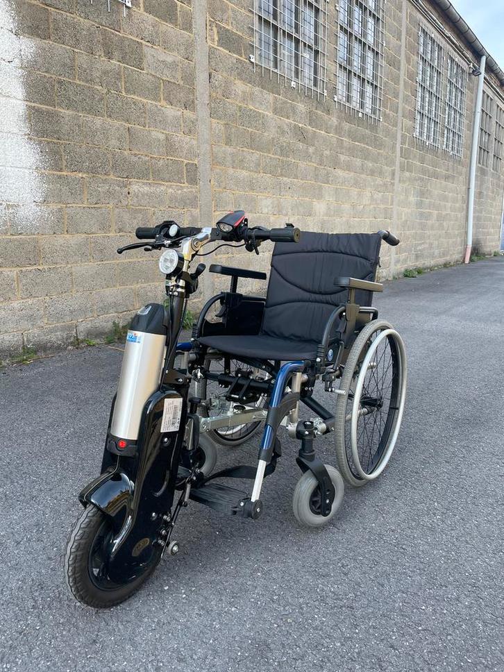 V400 aankoppelfiets voor plooistoel, Diversen, Rolstoelen, Zo goed als nieuw, Ophalen