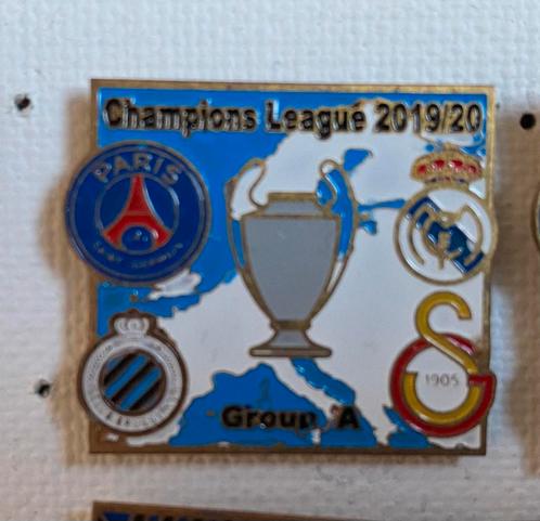 4e per pin Club Brugge psg Paris Real Madrid Galatasaray, Verzamelen, Speldjes, Pins en Buttons, Zo goed als nieuw, Speldje of Pin