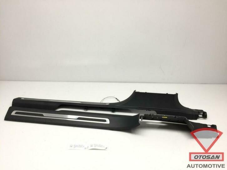 vw tiguan 5na instaplijst led set l+r 5na853369 5na853370, Autos : Pièces & Accessoires, Carrosserie & Tôlerie, Volkswagen, Gauche