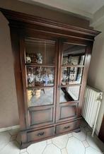 Antieke kast, Enlèvement