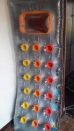 Matelas de piscine, Ophalen, Gebruikt