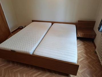 Retro slaapkamer - jaren ´70 beschikbaar voor biedingen