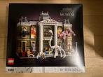 Lego Natuurhistorisch museum 10326 - sealed, Ophalen of Verzenden, Zo goed als nieuw, Complete set, Lego