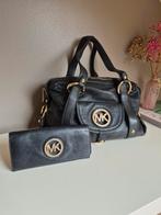 Michael Kors handtas en portemonnee, Handtassen en Accessoires, Tassen | Damestassen, Ophalen of Verzenden, Handtas