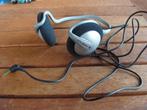 Kleine koptelefoon Alecto MP-305, Audio, Tv en Foto, Op oor (supra aural), Ophalen of Verzenden, Zo goed als nieuw