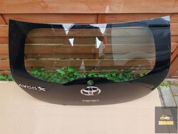 ACHTERKLEP GLAS ACHTER TOYOTA AYGO X 22-23R CROSS beschikbaar voor biedingen