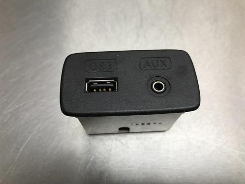 DIVERSEN AUX/USB aansluiting Legacy Wagon (BR) (86257AJ220), Auto-onderdelen, Overige Auto-onderdelen, Subaru, Gebruikt