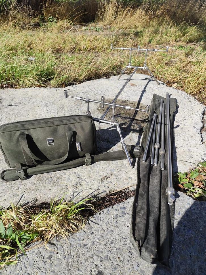 Rodpod solar low profile, Watersport en Boten, Hengelsport | Karpervissen, Nieuw, Ophalen