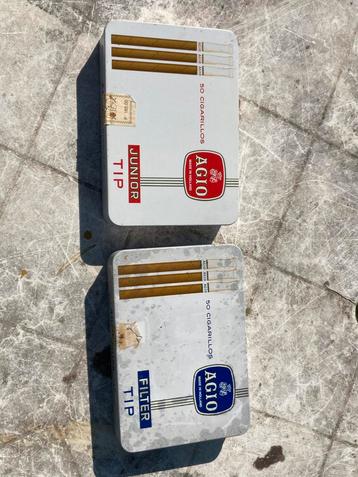 Blikken Agio doosjes beschikbaar voor biedingen