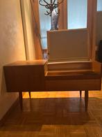 Vintage kastje om te restaureren., Antiek en Kunst, Antiek | Meubels | Kasten, Ophalen