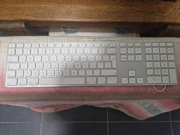  	 Clavier numérique Apple QWERTY