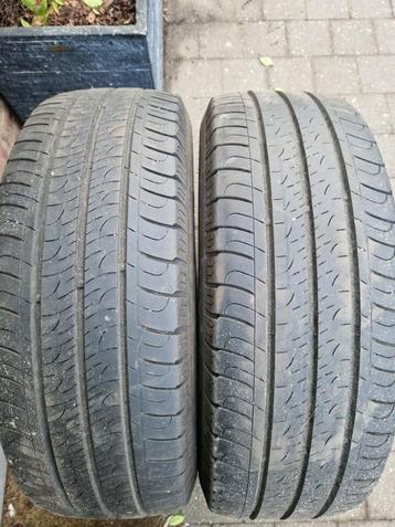 215/65/16 106h banden beschikbaar voor biedingen
