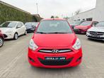 Hyundai i10 1.1i Comfort BlueDrive * 1 JAAR GARANTIE * !, Auto's, Voorwielaandrijving, Stof, Gebruikt, Zwart
