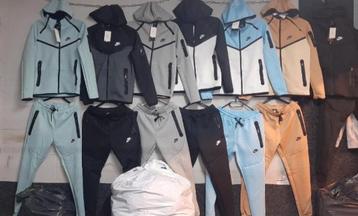 Unisex Tech Fleece Trainingspakken – Nieuw met prijskaartje  beschikbaar voor biedingen