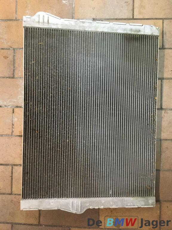 Radiateur  BMW 7-serie F01 F02 F03 F04 17117570093, Auto-onderdelen, Motor en Toebehoren, BMW, Gebruikt, Ophalen of Verzenden
