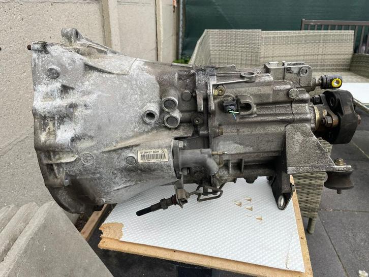 BMW 316i e46 Versnellingsbak code BDH, Autos : Pièces & Accessoires, Transmission & Accessoires, BMW, Utilisé, Enlèvement