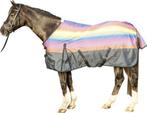 HKM Rainbow Weidedeken 95/125, Animaux & Accessoires, Chevaux & Poneys | Couvertures & Couvre-reins, Enlèvement ou Envoi, Neuf