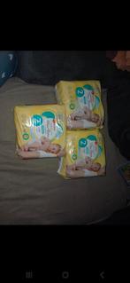 Pampers kruidvat taille 2, Kinderen en Baby's, Ophalen, Zo goed als nieuw