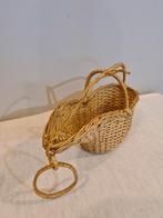 Rieten wijnmand, fleshouder te koop in Balen, Mand, Ophalen of Verzenden, Zo goed als nieuw, Riet