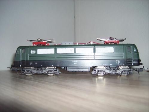 LIMA ELECTRISCHE LOC GROEN VAN DE SERIE E310, Hobby en Vrije tijd, Modeltreinen | H0, Zo goed als nieuw, Locomotief, Gelijkstroom