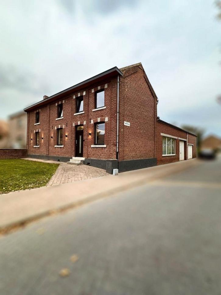 Te koop in Riemst, Huis en Inrichting, Overige Huis en Inrichting, Ophalen