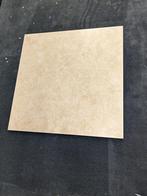 43,5 m2 Vloertegels 50x50cm Kansas beige + bijhorende plinte, Doe-het-zelf en Bouw, Nieuw, Keramiek, 40 tot 60 cm, 40 tot 60 cm