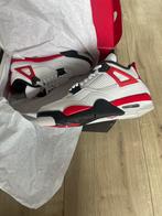Air Jordan 4 Retro 'Red Cement' Maat: EU 40, Kleding | Heren, Schoenen, Nieuw, Sneakers, Ophalen of Verzenden, Wit