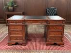 Klassiek Engels bureau #555, Huis en Inrichting, Bureaus, Ophalen of Verzenden, Zo goed als nieuw, Bureau