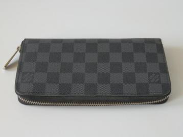 Louis Vuitton portemonnee . Groot. beschikbaar voor biedingen