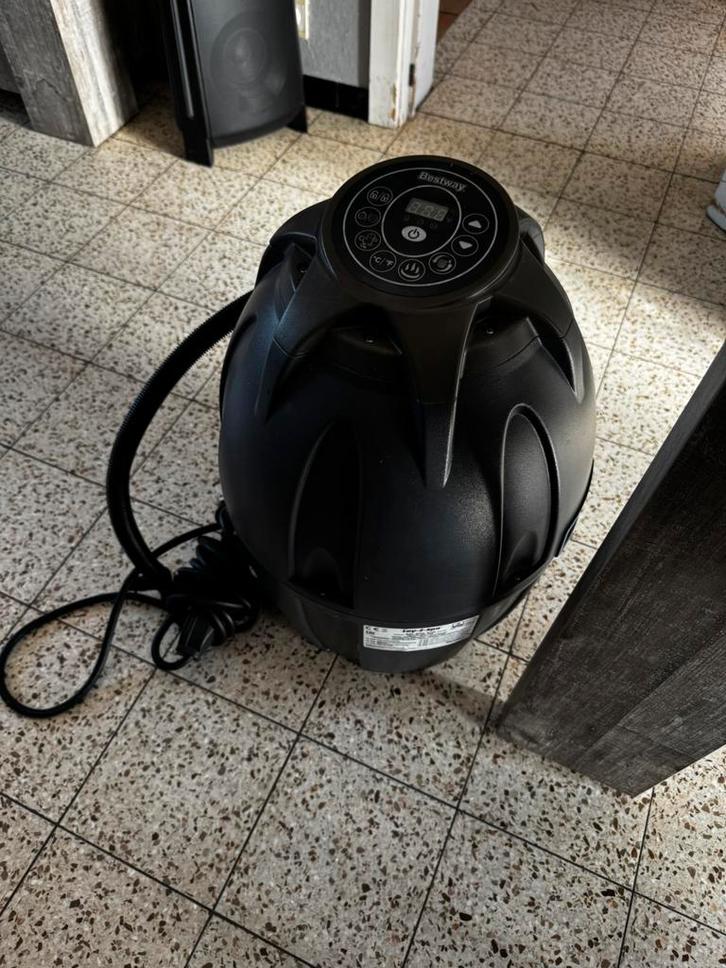 Lay-Z-Spa Bestway-pomp, Tuin en Terras, Zwembad-toebehoren, Zo goed als nieuw, Verwarming, Ophalen