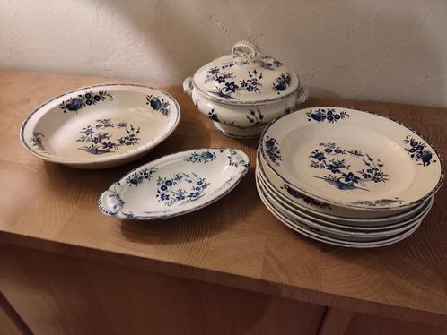 OUDE borden + grote schotel + soepterrine + plat schoteltje, Antiek en Kunst, Antiek | Keramiek en Aardewerk, Ophalen