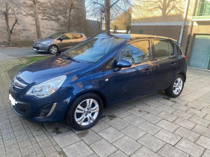Opel Corsa 1.2 Benzine Airconditioning Euro 5, Auto's, Opel, Bedrijf, Corsa, ABS, Airbags, Airconditioning, Alarm, Boordcomputer