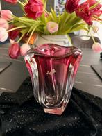 Vase rose val saint Lambert, Enlèvement