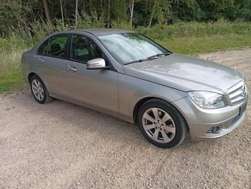 Mercedes C200 CDI W204 Automatique, Autos, Argent ou Gris, Noir, 5 portes, Automatique