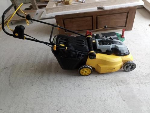 doe het zelf, Tuin en Terras, Grasmaaiers, Gebruikt, Elektrische grasmaaier, Balkmaaier, Elektrische starter, Mulchfunctie, Opvangzak