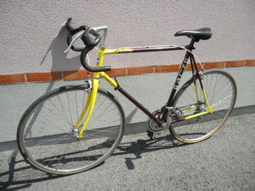 vélo de course route  beschikbaar voor biedingen