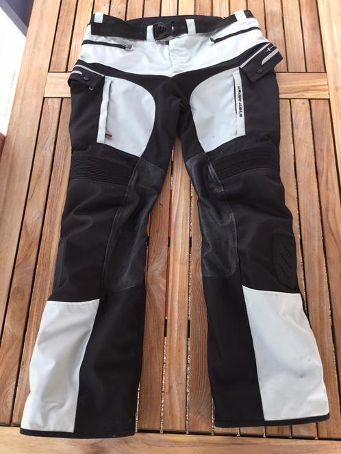 Pantalon moto Held gris-noir XXL, Motos, Vêtements | Vêtements de moto, Enlèvement ou Envoi