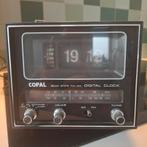 Vintage copal rd-300 flip clock radio.zeldzaam model.orange., Ophalen, Zo goed als nieuw, Radio