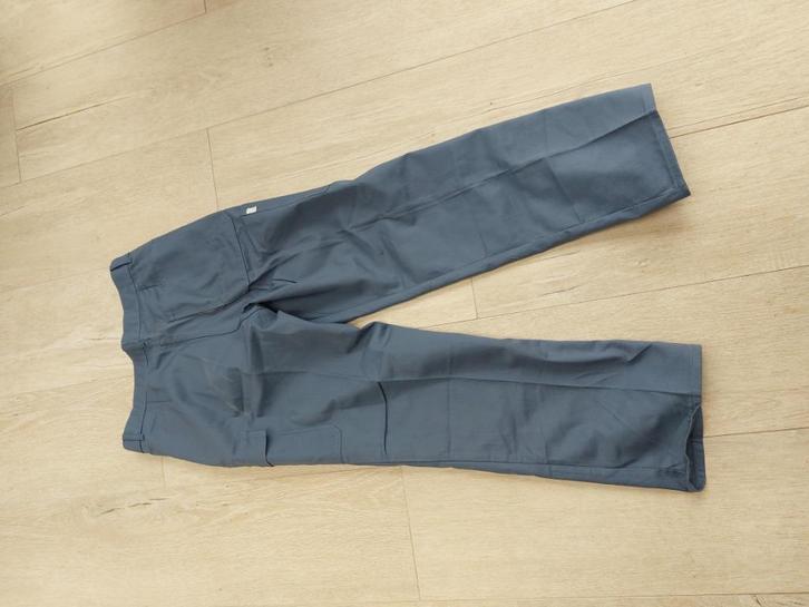 2 nieuwe grijze werkbroeken M52, Doe-het-zelf en Bouw, Veiligheidskleding, Nieuw, Ophalen of Verzenden